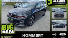 Deep black perleffekt (metallic) Gebraucht 2022 VW Polo GTI Kleinwagen | 21.390 € (Guter Preis)