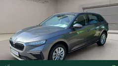 Grau Gebraucht 2024 Skoda Scala Selection Kleinwagen | 24.739 € (Fairer Preis)