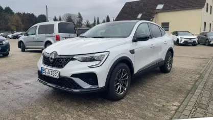 Gebraucht Renault Arkana Esprit Alpine 143 PS (105 kW) 2025 Kyanit weiss (weiß) (weiß) SUV