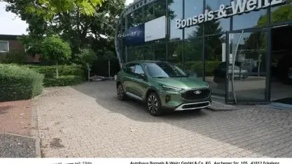 Gebraucht Ford Kuga Active X 182 PS (133 kW) 2025 Grün metallic SUV