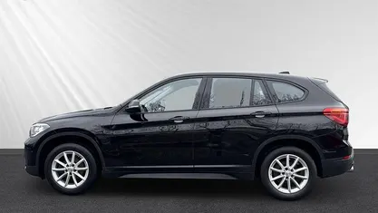 Gebraucht BMW X1 Efficient Dynamics 140 PS (102 kW) 2020 Schwarz SUV
