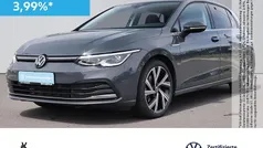 Gebraucht 2023 VW Golf VIII Style Limousine | 28.980 € (Superpreis)