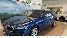 Blau Neu 2025 Skoda Superb Selection Kombi | 37.600 € (Superpreis)