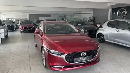 Second-hand Mazda 3 Selection 186 CP (136 kW) 2023 Berlinǎ