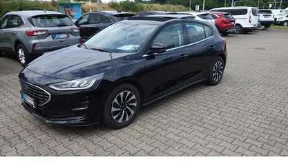 Second-hand Ford Focus Titanium 125 CP (91 kW) 2024 Negru Berlinǎ