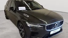Pine grey metallic Gebraucht 2020 Volvo V60 R-Design Kombi | 23.990 € (Guter Preis)