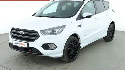 Weiß Gebraucht 2018 Ford Kuga ST-Line SUV | 16.810 € (Fairer Preis)