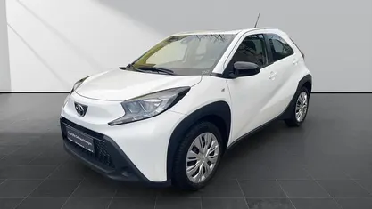 Gebraucht 2022 Toyota Aygo X Play SUV | 12.990 € (Fairer Preis)