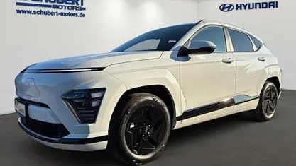 Weiß Neu 2026 Hyundai Kona Trend SUV | 38.490 € (Teuer)