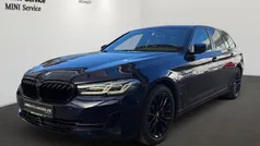 Tansanitblau ii metallic (blau) Gebraucht 2021 BMW 530 Kombi | 37.900 € (Fairer Preis)