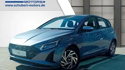 Meta blue / mic Gebraucht 2025 Hyundai i20 Trend Limousine | 19.780 € (Guter Preis)