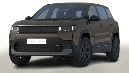 Neu Jeep Compass Altitude 145 PS (106 kW) 2026 Amazonia green metallic SUV