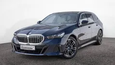 Tansanitblau Gebraucht 2024 BMW i5 M Sport Limousine | 64.950 €