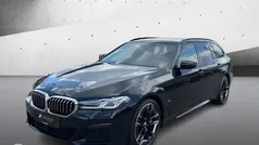 Schwarz Gebraucht 2022 BMW 540 Efficient Dynamics Kombi | 52.400 € (Fairer Preis)