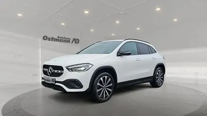 Polarweiss unilack Gebraucht 2022 Mercedes GLA180 Progressive SUV | 27.880 € (Guter Preis)