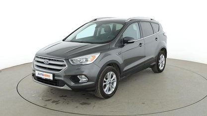 Używany Ford Kuga Titanium 150 KM (110 kW) 2017 Szary SUV