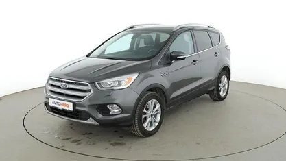 Gebraucht Ford Kuga Titanium 150 PS (110 kW) 2017 Grau SUV