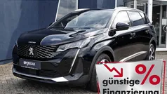 Schwarz Gebraucht 2023 Peugeot 5008 Allure Van / Kleinbus | 27.850 € (Fairer Preis)