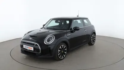 Gebraucht Mini Cooper SE 135 kW (184 PS) 2021 Schwarz Kleinwagen