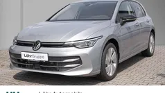 Oyster silver metallic Gebraucht 2025 VW Golf VIII Goal Limousine | 27.980 € (Guter Preis)
