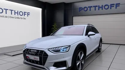 Weiss Gebraucht 2023 Audi A4 Allroad Ambiente Kombi | 31.750 € (Fairer Preis)