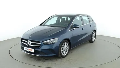 Gebraucht Mercedes B200 Progressive 163 PS (119 kW) 2019 Blau Van / Kleinbus