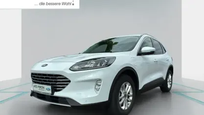 Gebraucht Ford Kuga Titanium 224 PS (164 kW) 2022 Weiß SUV