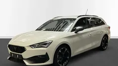 Weiß Gebraucht 2023 Cupra Leon Kombi | 28.380 € (Guter Preis)
