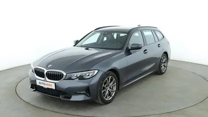 Gebraucht BMW 330 Sport Line 258 PS (189 kW) 2019 Grau Kombi