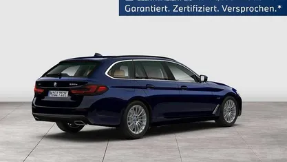 Gebraucht BMW 530e Sport Line 184 PS (135 kW) 2022 Blau Kombi