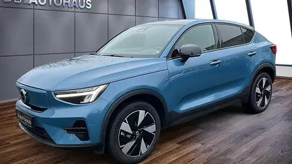 Blau Gebraucht 2024 Volvo C40 Plus SUV | 32.980 € (Superpreis)