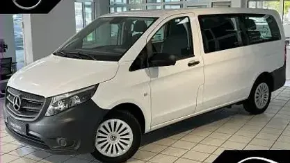 Second-hand Mercedes Vito 136 CP (100 kW) 2022 Alb Van