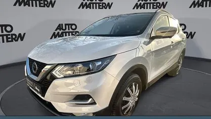 Gebraucht Nissan Qashqai N-Connecta 140 PS (102 kW) 2019 Weiß SUV