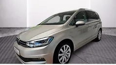 Ivory silver metallic Gebraucht 2024 VW Touran Highline Van / Kleinbus | 35.889 € (Fairer Preis)