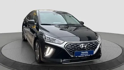 Schwarz Gebraucht 2021 Hyundai Ioniq Prime Kleinwagen | 19.900 € (Fairer Preis)