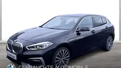 Schwarz Gebraucht 2020 BMW 118 Luxury Line Kleinwagen | 19.690 € (Fairer Preis)