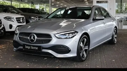 Gebraucht Mercedes C180 170 PS (125 kW) 2025 Metalliclack hightechsilber Limousine