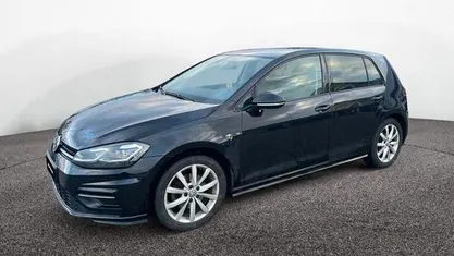 Gebraucht VW Golf VII Highline 150 PS (110 kW) 2019 Limousine