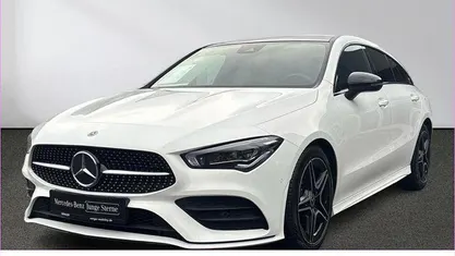 Gebraucht Mercedes CLA200 Shooting Brake AMG 163 PS (119 kW) 2022 Weiß Kombi