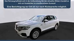 Pure white Gebraucht 2022 VW Touareg Basis SUV | 41.580 € (Superpreis)