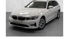 Weiß Gebraucht 2021 BMW 320 Sport Line Kombi | 29.680 € (Fairer Preis)