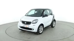 Weiß Gebraucht 2018 Smart ForTwo Coupé Passion Kleinwagen | 10.630 € (Guter Preis)