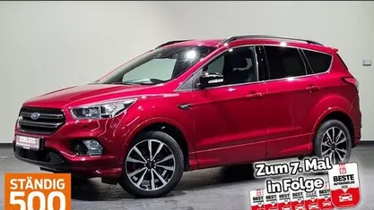 Rot Gebraucht 2019 Ford Kuga ST-Line SUV | 17.890 € (Fairer Preis)