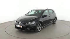 Schwarz Gebraucht 2017 VW Golf VII Highline Limousine | 20.170 € (Fairer Preis)
