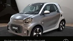 Grau Gebraucht 2021 Smart ForTwo Electric Drive Passion Coupé | 11.990 € (Fairer Preis)