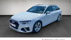 Weiß (gletscherweiß metallic) Gebraucht 2023 Audi A4 S-Line Kombi | 34.900 € (Fairer Preis)