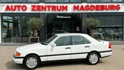 Brugt Mercedes C180 122 HK (89 kW) 1995 Hvid Sedan