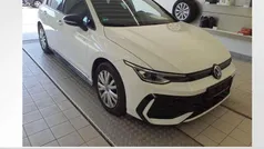 Gebraucht 2024 VW Golf VIII R-line Limousine | 29.740 € (Guter Preis)