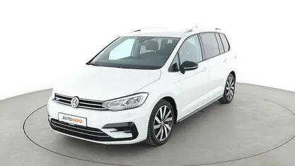 Weiß Gebraucht 2019 VW Touran IQ Drive Van / Kleinbus | 23.110 € (Fairer Preis)