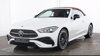 Gebraucht Mercedes CLE220 AMG 197 PS (144 kW) 2025 Manufaktur lack manufaktur opalithweiß bright Cabrio